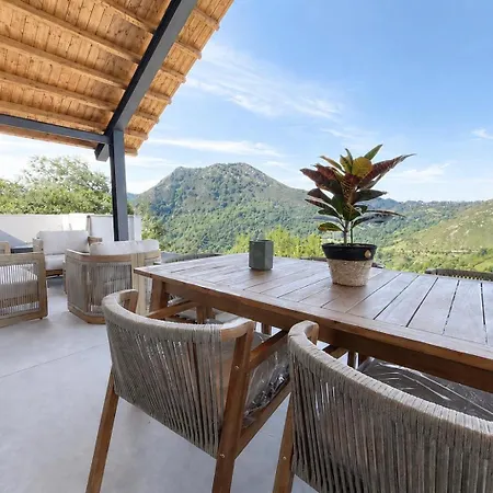 Сasa de vacaciones Picos De Europa Views, New House In Cangas De Onis Villa