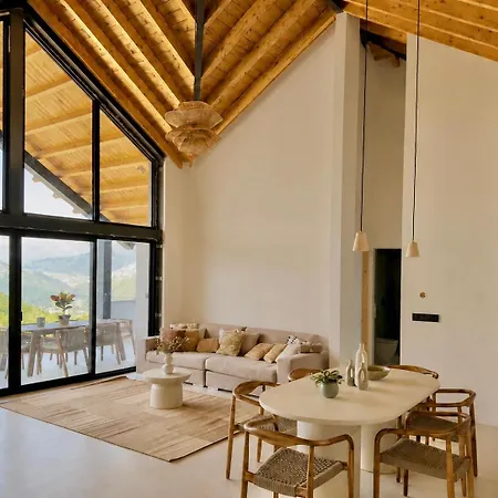 Сasa de vacaciones Picos De Europa Views, New House In Cangas De Onis Villa